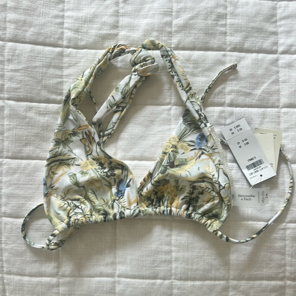 Abercrombie & Fitch Other - Abercrombie swimsuit